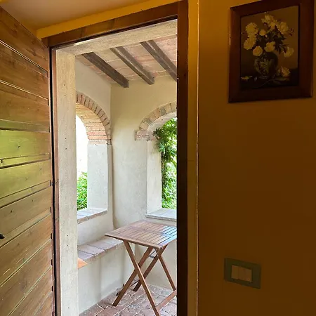 Borgo Tignano Apartment Casole d'Elsa Exterior photo