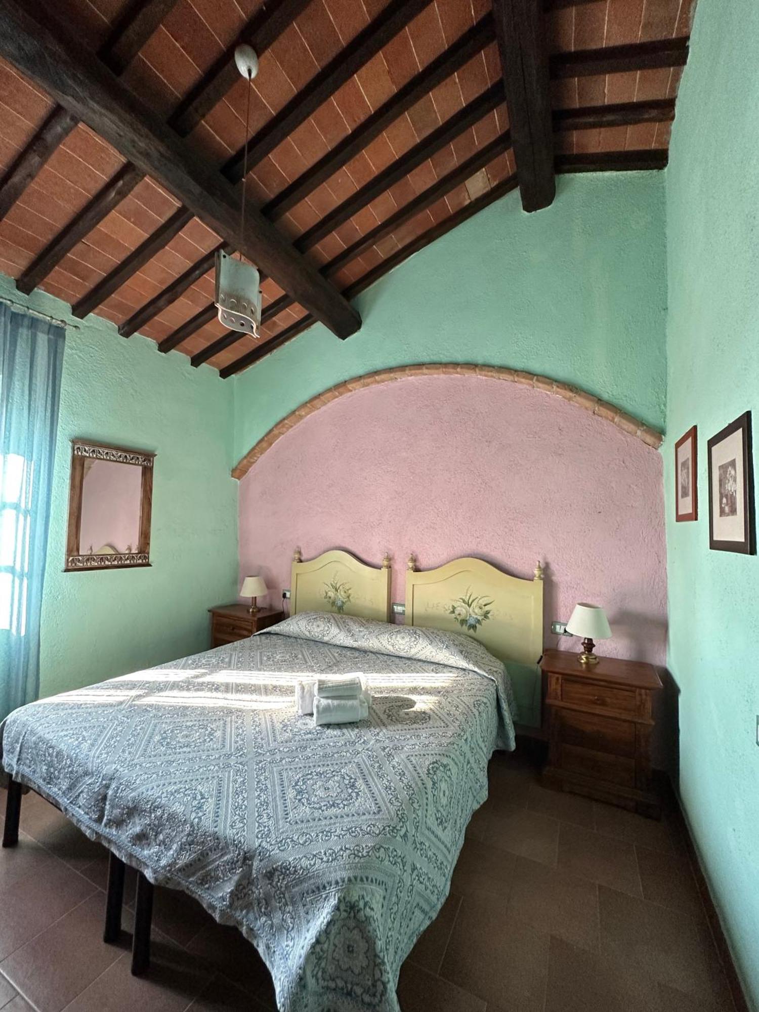 Borgo Tignano Casole d'Elsa