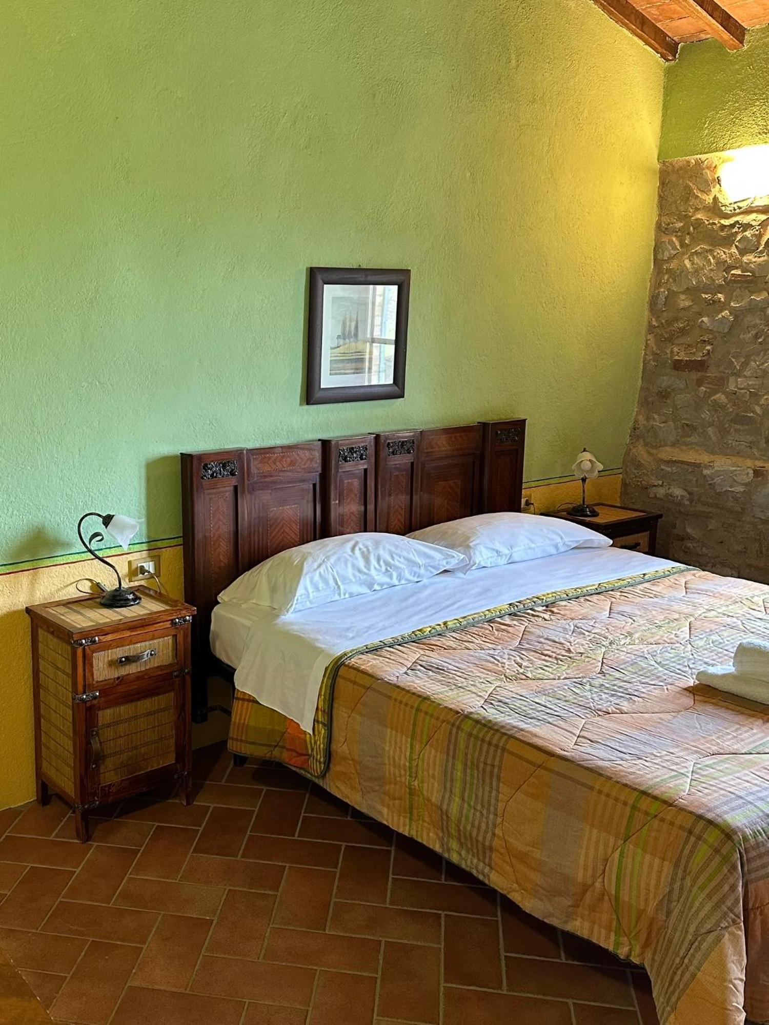 Borgo Tignano Apartment